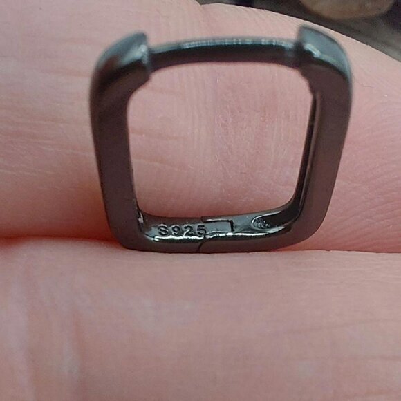 Gunmetal 925 Sterling Silver Rectangle Huggies Earrings - Picture 9 of 10